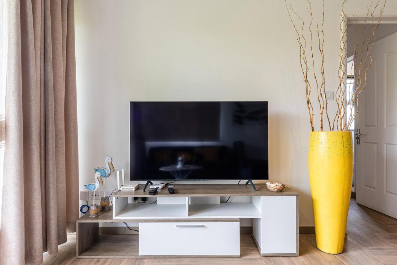 373 Wolmar Cosy And Modern Apartment- 200 Metres From The Beach And Supermarkets And Just Next To Domaine De Wolmar With Views Of Deers And Green Natural Park Flic-en-Flacq Zewnętrze zdjęcie